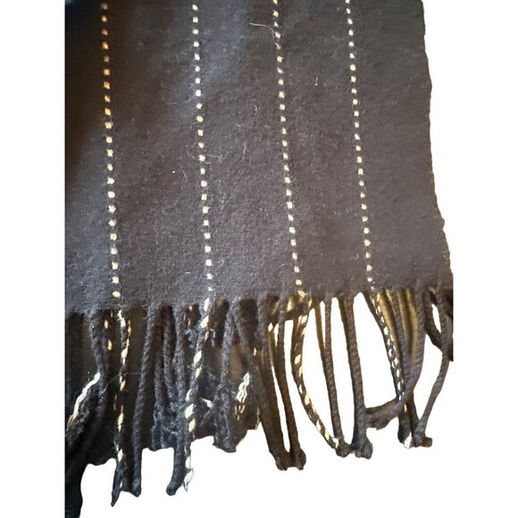 Cashmere Black Fringe Edge Scarf Made in Scotland Stripe Detail - Picture 2 of 4